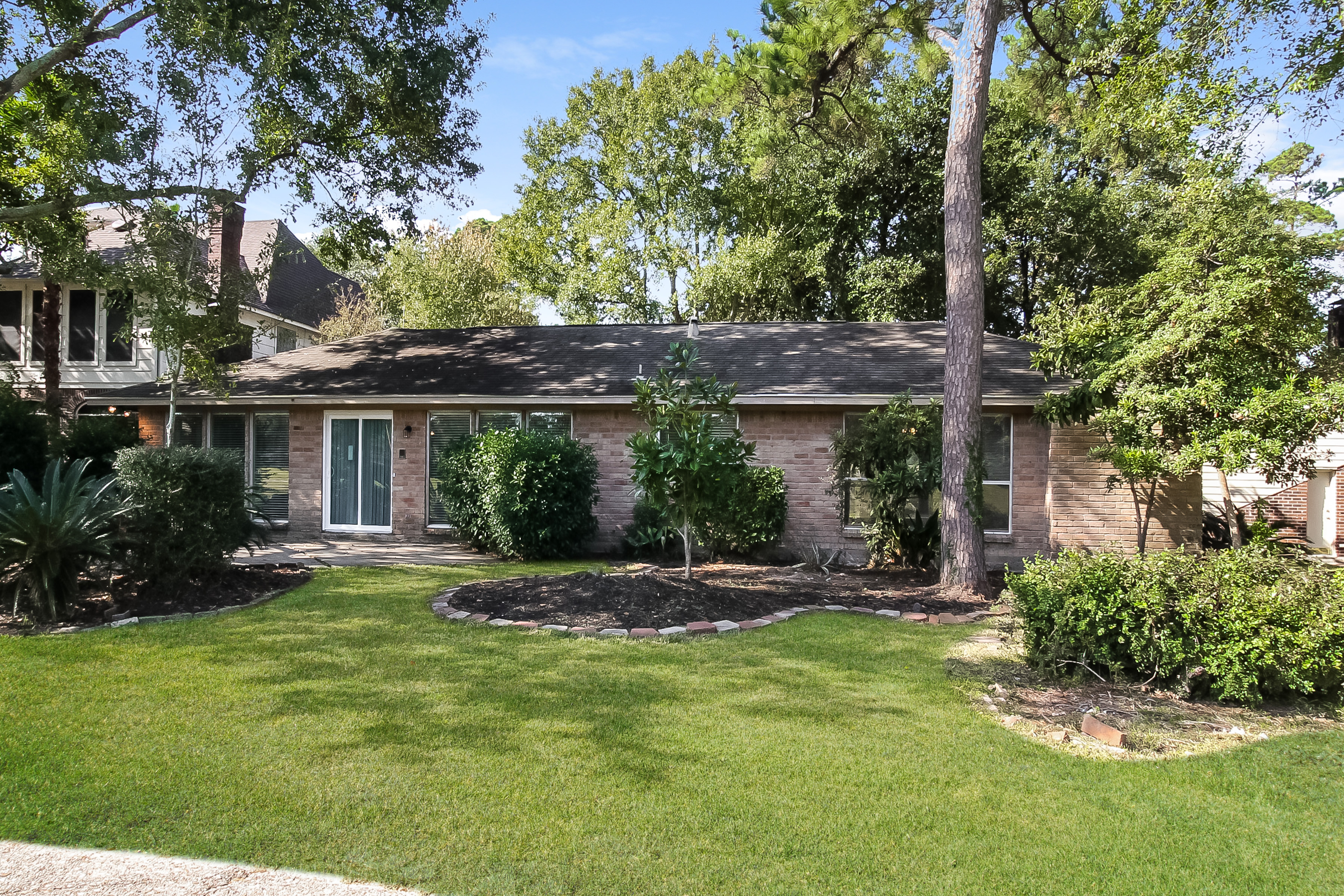 20502 Spoonwood Dr Humble, TX 77346